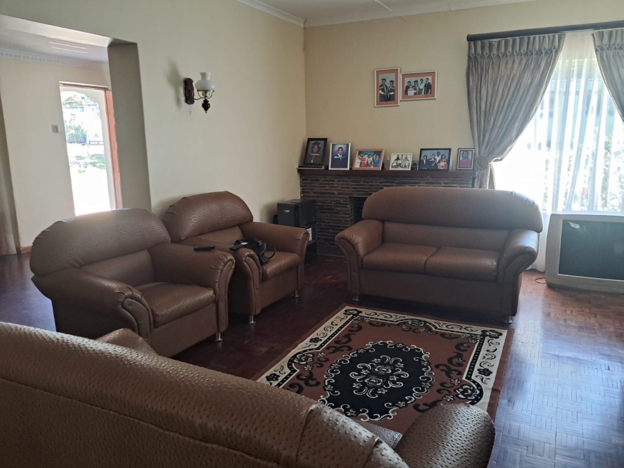 4 Bedroom Property for Sale in Grahamstown Central Eastern Cape